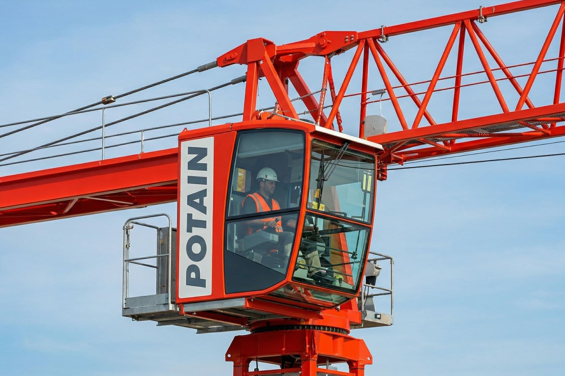 Grue à tour Potain MDT178 — flèche 50 m - miniature 2